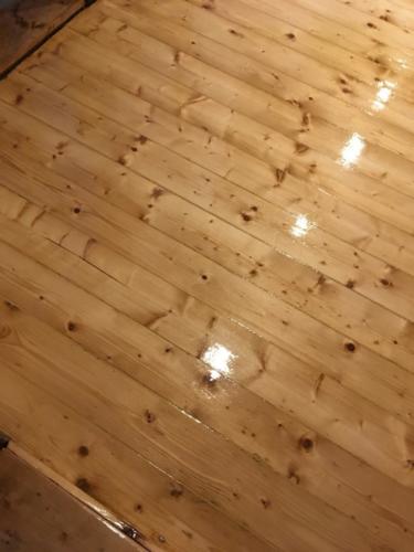 6. renovacepodlahy.eu